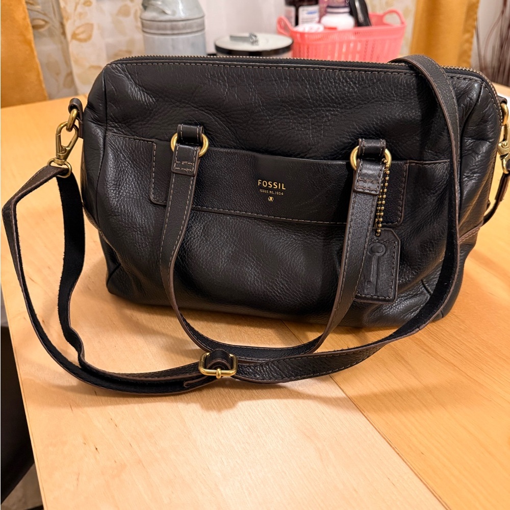 Fossil Dark Brown to black Leather Crossbody Bag